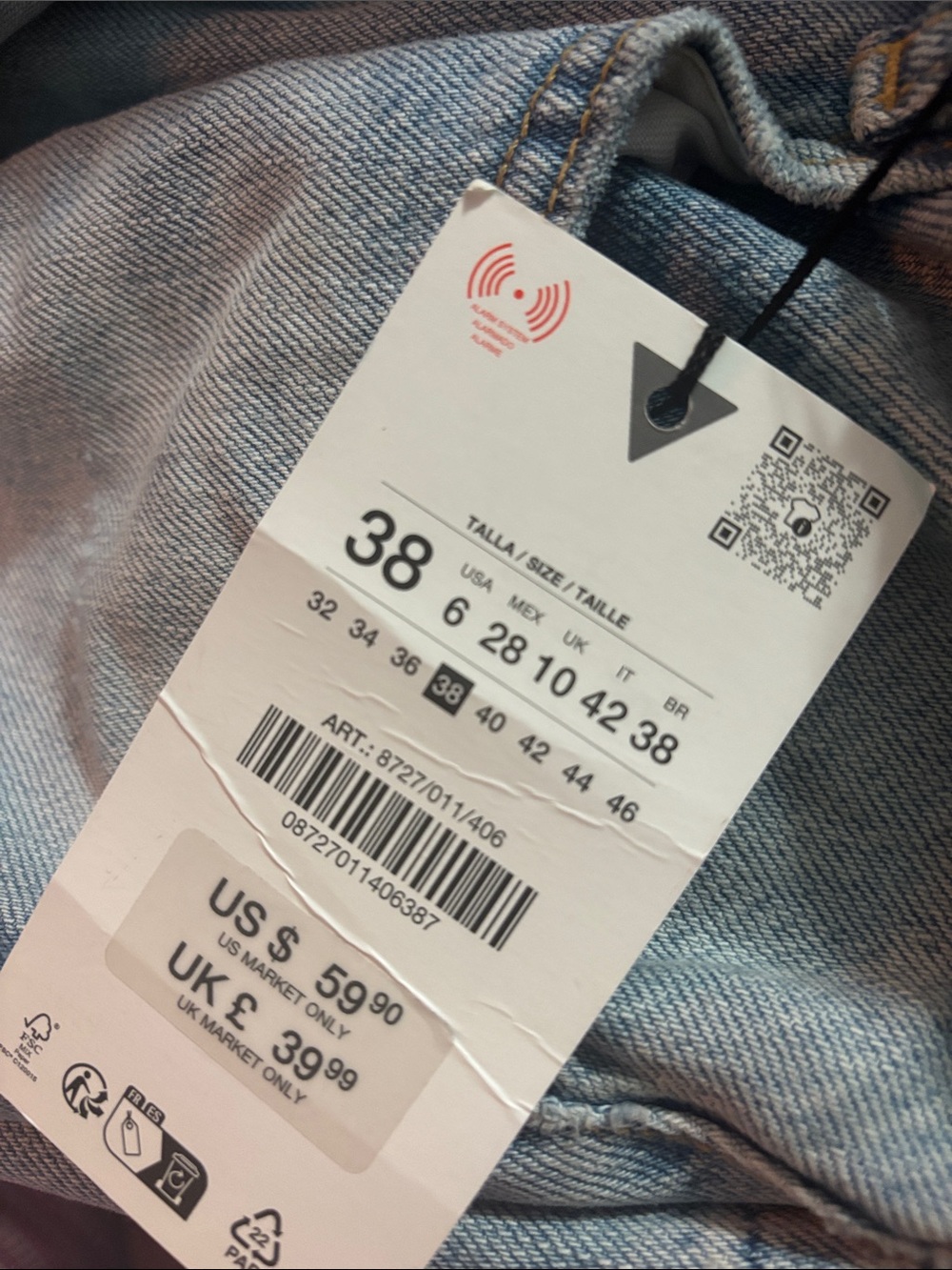 Light Blue Distressed Women’s Wide-Leg Jeans - Picture 7 of 7